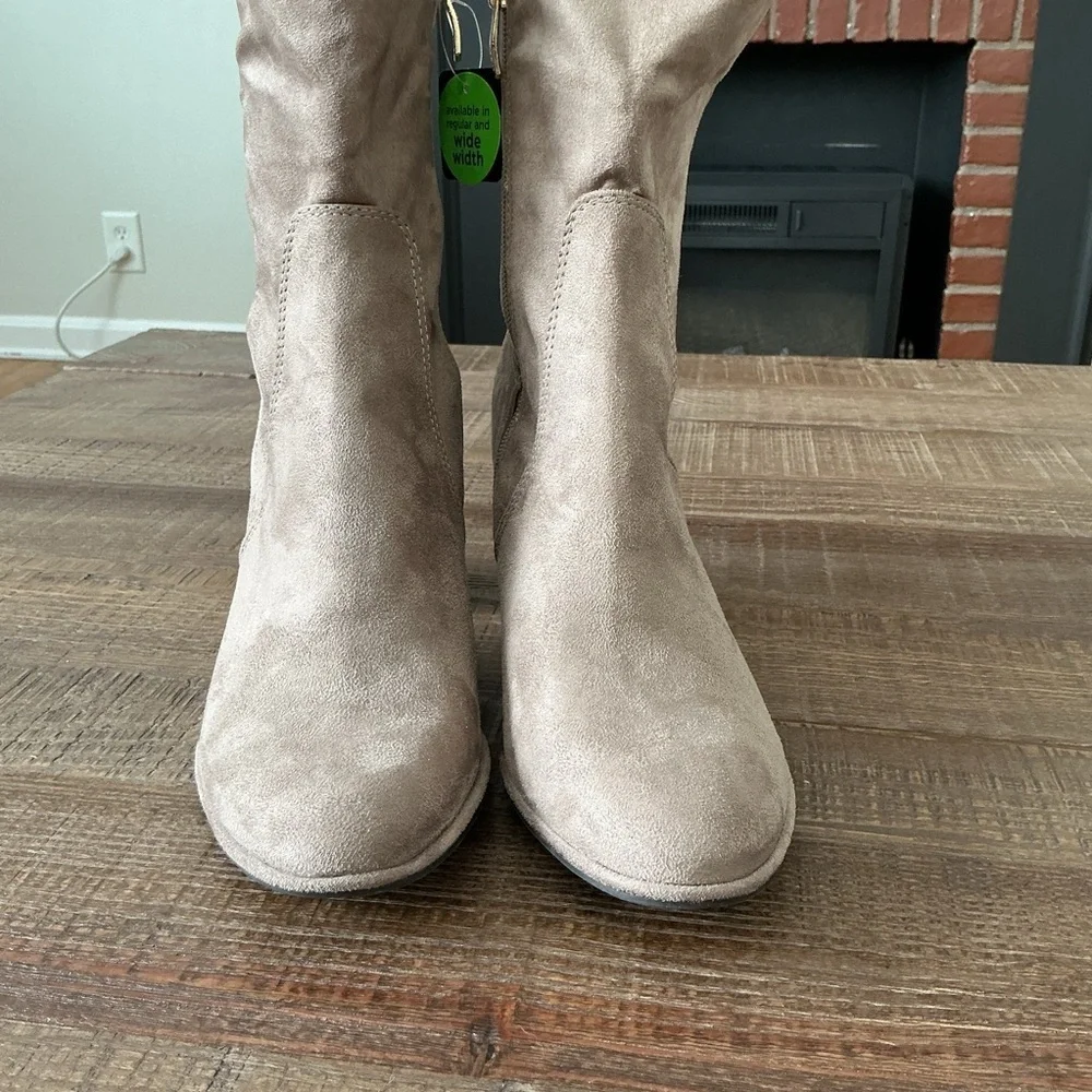 Liz Claiborne Leyla Knee-High Memory Foam TAUPE Women's Faux Suede Boots Size 10